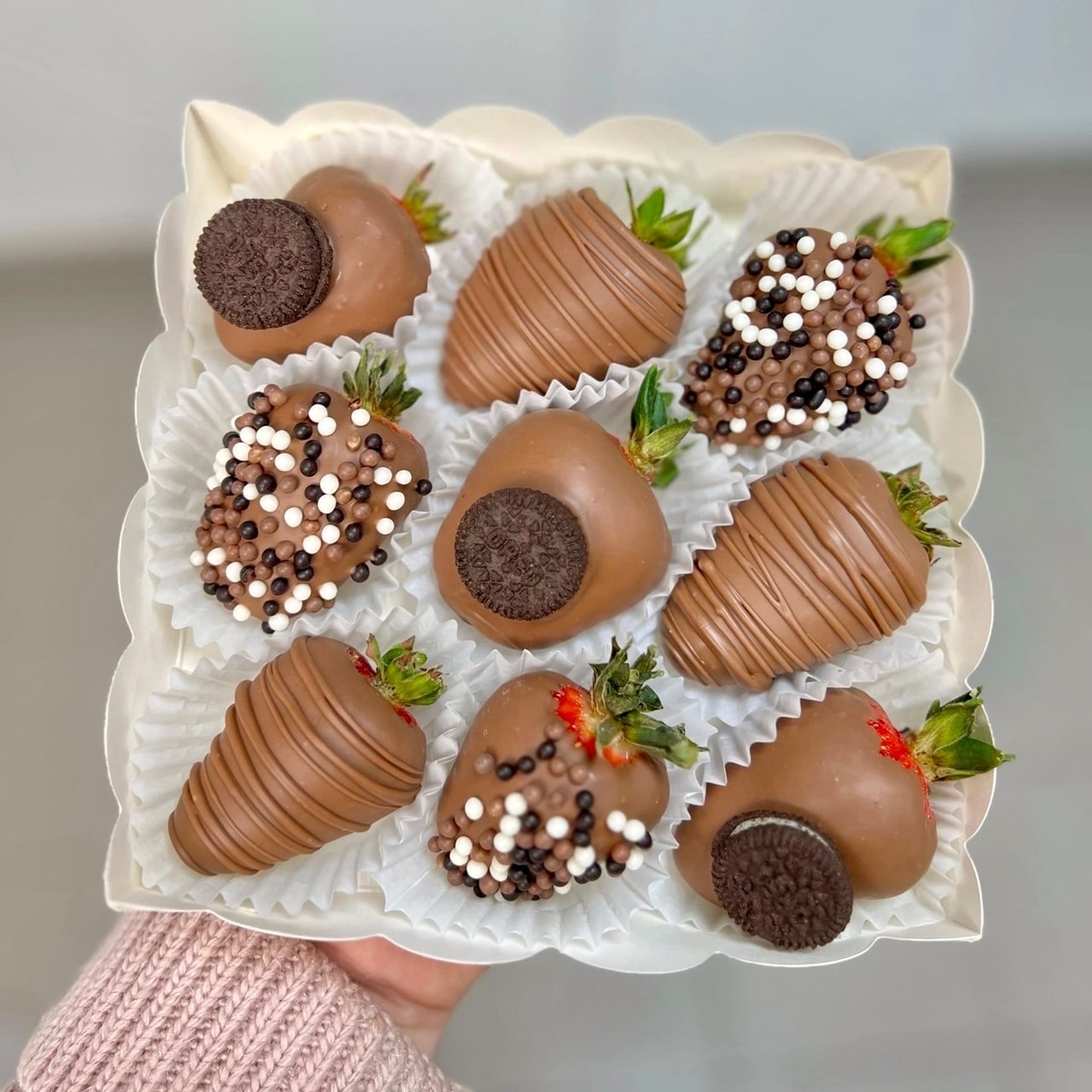 Клубничный бокс на 9 ягод с печеньем «Oreo»